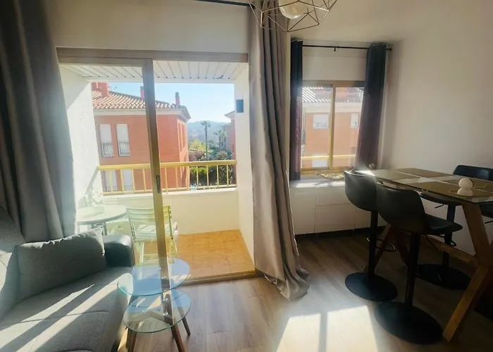 Elegante Piso De Suenos Con Piscina Apartament